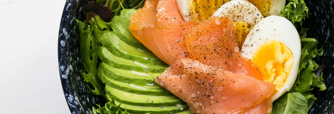 Smoked Salmon Salad with Egg & Avocado